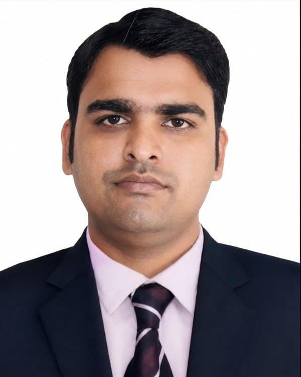 Portrait of CA Basant Kasat